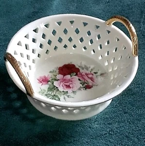 Rosenmuster Porzellan Korb Schale Gold Griffe 6" rund - Formalitäten Baum Bros - Bild 1 von 9