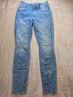Cabi Jeans Womens 4 Cinch Skinny Adventure Wash Distressed Bleached Denim - Image 1 of 4