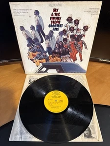 SLY & THE FAMILY STONE - Greatest Hits (1970) - 12" Vinyl Record LP - B6 VG+ - Foto 1 di 3
