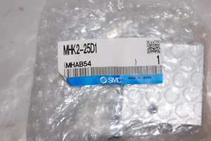 Original MHK2-25D1 SMC finger cylinder MHK225D1 NEW In Box 1PC - Picture 1 of 3