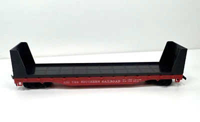Tyco HO Scale 50' Pulpwood Car The Southern Railroad Red #4365 Flat Car - Image 1 of 4
