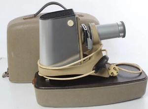 Leitz Prado SM(240V) 35mm Diaprojektor, funktionstüchtig mit Ersatzbirne Vintage - Bild 1 von 4