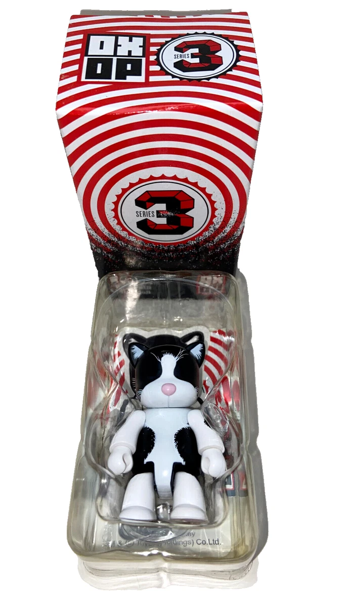 kozik QEE toy2r レア おまけスモーキンバニー1体 kozik QEE toy2r