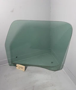 2020 Cascadia Left Driver Front Door Glass 18-68072-000 - Picture 1 of 5
