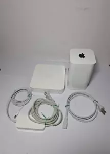 Apple AirPort Wireless Router A1521 And 1354 Lot - Picture 1 of 5