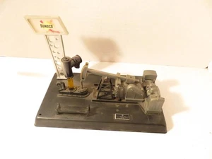 LIONEL TRAINS 12945 OPERATING SUNOCO PUMPING STATION- GOOD- 0/027- B1B - Picture 1 of 4