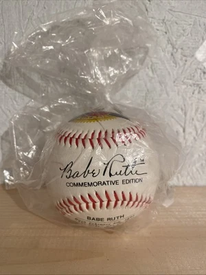 Réplica de béisbol conmemorativa del 100 aniversario de Babe Ruth 1995 Foto 1 de 3