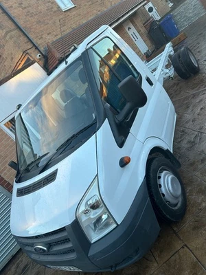 transit mk7 chassis cab only 23k miles - Image 1 of 4