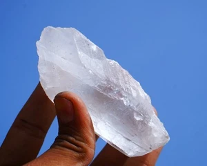 Himalayan Natural Clear Crystal Quartz Rough / Raw Stone 100MM / 144 Gram | 18 - Picture 1 of 6