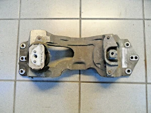 VW Phaeton Soporte Transversal Soporte De Transmisión 3D0399261CH 3D0399263AS - Imagen 1 de 5