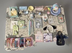 Sanrio San X Lote Mixto Mini Llaveros Alfileres Latas Plumas 33 Artículos Diferentes - Imagen 1 de 10