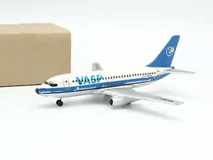 Ertl Metal Airplane Airlines 1/400 - Boeing 737 VASP - Picture 1 of 2