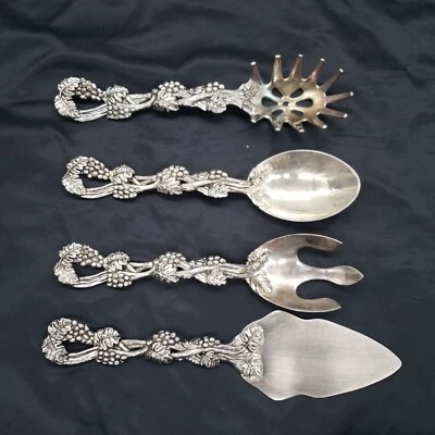 Cuchara, Spork, cuchillo para pasteles, cuchara para asas de vid de uva con plato de plata vintage Foto 1 de 4