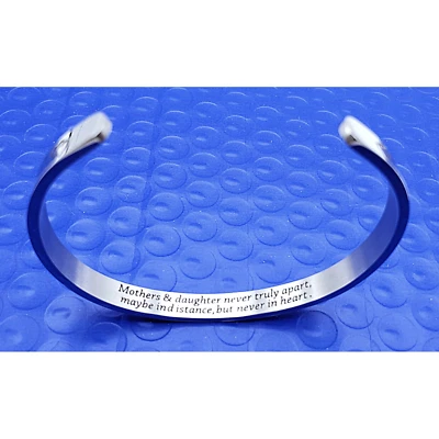 Pulsera brazalete, más valiente, más fuerte, más inteligente, plateada, inspiradora, regalo Foto 1 de 4