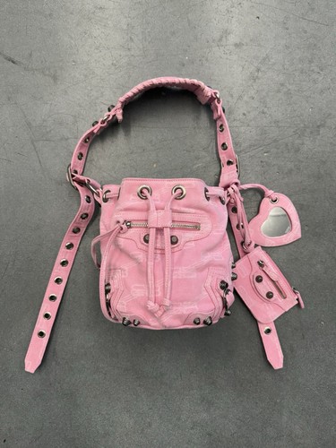 Balenciaga Le Cagole XS Borsa a secchiello BB Monogram Denim