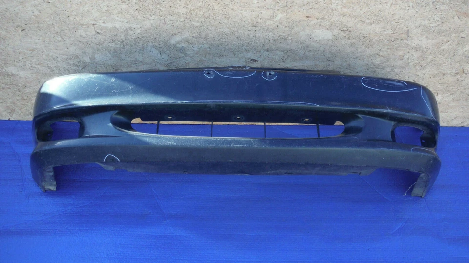 98 99 00 01 1998 1999 200 2001 KIA SEPHIA FRONT BUMPER COVER OEM Foto 1 de 4