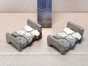 CITADEL FANTASY SPECIALS FS24 Tavern Bed Unmade x 2 - Warhammer Very Rare 1980s - Picture 1 of 3