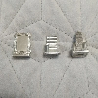 Scene it Friends Edition 2005 DVD Game -3  Replacement Metal Mover Tokens - Image 1 of 2