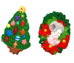 Vintage Xmas Ornaments Tree and Mouse Wreath Hand Paint Ceramic Both Sides - Picture 1 of 2