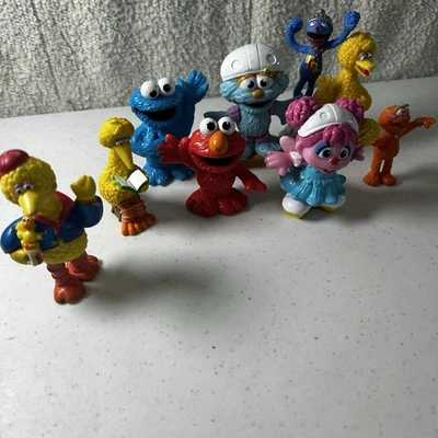 Sesame Street PVC Figures Lot Of 9 New/Vintage/ Elmo, Big Bird - Image 1 of 2