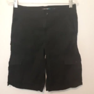Tony Hawk Boys Cargo Shorts Youth Size 16 Black Skater - Picture 1 of 8
