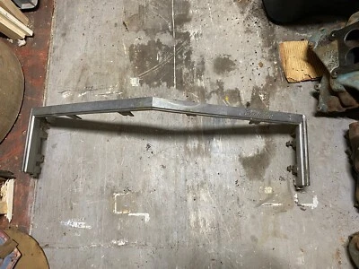 1972 ELDORADO CONVERTIBLE GRILL BAR UPPER GM NO.1498219 - Image 1 of 4