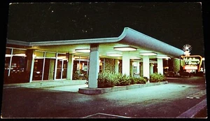 Postal de colección, LOUISVILLE, KY, Holiday Inn Motel & Restaurant Southeast At Night - Imagen 1 de 3