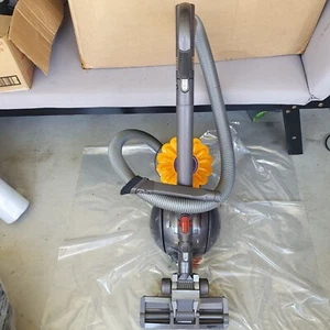Dyson DC 39 Vacuum Orange Big Ball Multi Floor Retractable Cord w/hose Works - Picture 1 of 10