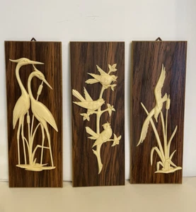 Set MCM Vintage West Germany Wall Plaques Wood Plastic Celluloid Birds 10" x 4” - Picture 1 of 11