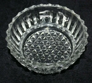 ANTIQUE HEAVY CRYSTAL CUT ROUND SCALLOPED CANDY/NUT DISH/BOWL 4 3/4" VGUC - Picture 1 of 4