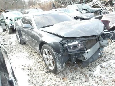 Espejo retrovisor interior delantero central usado se adapta a: Chevrolet Camaro 2011 Ce delantero Foto 1 de 4