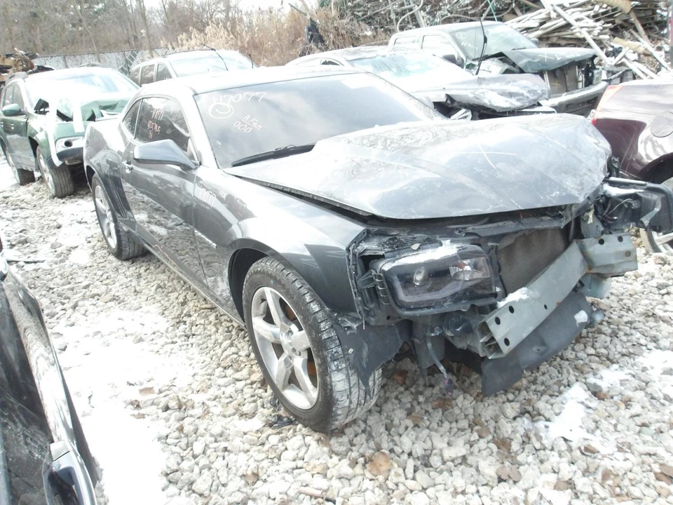 Used Automatic Transmission Shift Lever Assembly fits: 2011 Chevrolet Camaro  Gr - Image 1 of 4