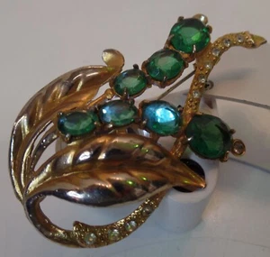 Vintage Goldtone & Green Stone Brooch, Unbranded apx 3" X 1.75" Eyecatching! - Picture 1 of 10