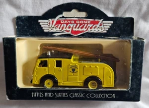 1:43 Dennis F8 Fire Engine 1955. Crawley Livery. 60003 Days Gone Vanguards. - Picture 1 of 1