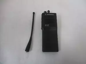 LOT OF 5 MTS 2000 II FLASHPORT 2 WAY UHF RADIO WITHOUT BUTTONS MOTOROLA H01UCF6 - Picture 1 of 5