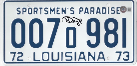 RICHARD DREYFUSS JAWS SIGNED LICENSE PLATE PROP AUTOGRAPH BECKETT BAS COA Cover