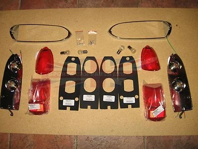 New Pair of Tail Lamp Stop Light Lens Assemblies MGB MG Midget 1962-1969 - image 1 of 3