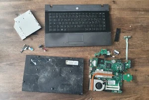 HP 620 parts (motherboard palmcover keyboard dvd bottom cover) - Afbeelding 1 van 1