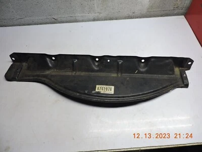 Nuevo de Lote Antiguo 1978-1980 Chevrolet GMC Jimmy K5 C K 10 20 30 6cyl Radiador Panel Superior Foto 1 de 2