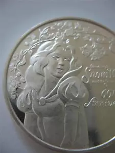 1 OZ.PURE.999 SILVER SNOW WHITE 7 DWARFS 60TH ANNIVERSARY GIFT BOX, COIN + GOLD - Picture 1 of 1