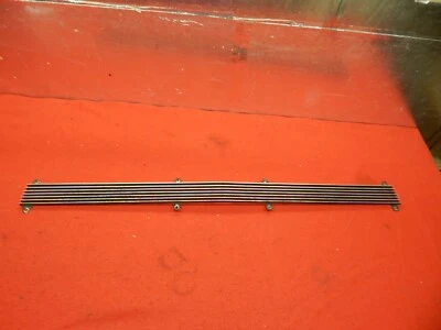 1 件二手 66 福特银河 500 XL 7 升乡绅格栅中心件 #C6AZ-8200-A — 第 1/4 张图片