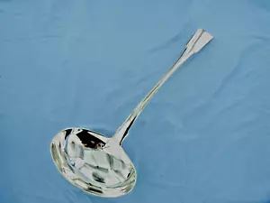 Un antico mestolo per zuppa in argento sterling. Edimburgo 1817. - Foto 1 di 7