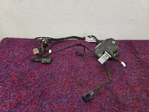 CHRYSLER 300 SRT8 6.4L 11-14 OEM REAR LEFT DRIVER DOOR HARNESS CABLE WIRING PLUG - Picture 1 of 5