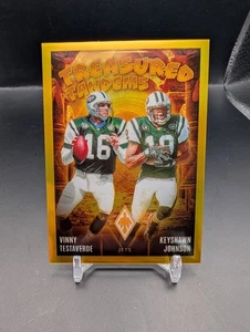 2024 Panini Phoenix #TT-MIA Testaverde / Johnson Treasured Tandems Gold /10 JETS - Bild 1 von 2
