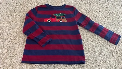 Camiseta para niño HANNA DIFFERENTSON talla 110 (5) a rayas con tema de elevación navideña Foto 1 de 2