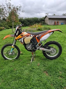 KTM 350 EXC-F low hours - Picture 1 of 14