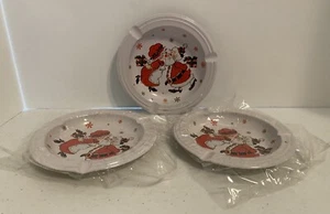 Posacenere latta vintage bacio natalizio Babbo Natale e signora 5,25” set di 3 nuovo - Foto 1 di 4