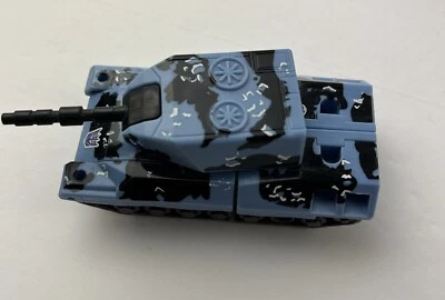 Transformers - Robots In Disguise - Figure - “Armorhide” 2001 Combiner Ruination - Image 1 of 4