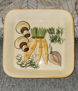 Los Angeles Potteries Large Casserole Dish Vintage Ovenware Autumn Harvest 515 - Picture 1 of 6