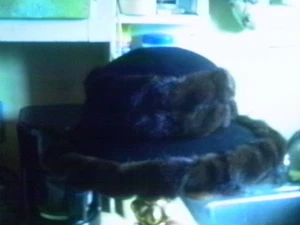 Kokin COUTURE New York Mink Trimmed Hat - New With Tags NWT - Picture 1 of 8